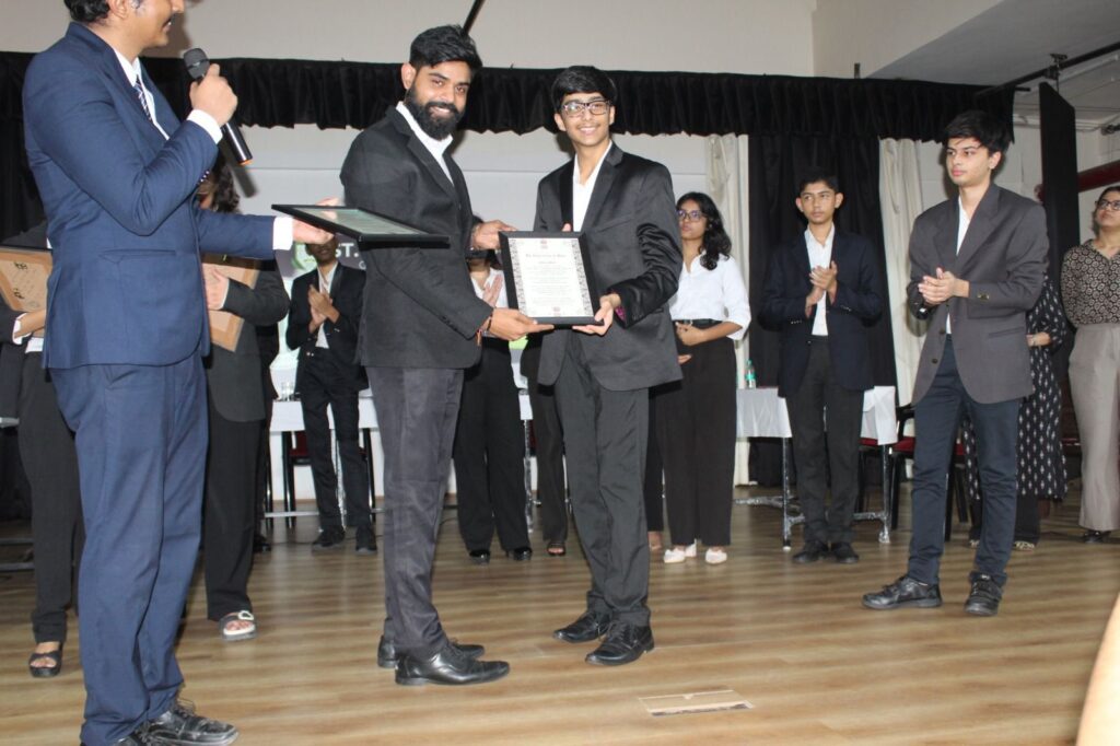 Law entrance coaching students at TCR, Delhi and Noida branches